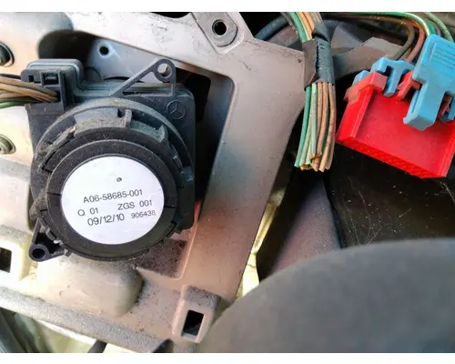 FREIGHTLINER CASCADIA 125 HEADLAMP SWITCH