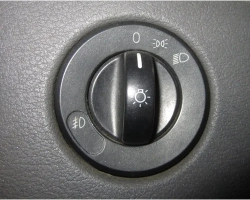 FREIGHTLINER CASCADIA 125 HEADLAMP SWITCH