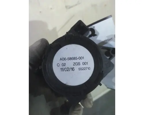 FREIGHTLINER CASCADIA 125 HEADLAMP SWITCH