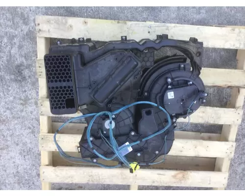 FREIGHTLINER CASCADIA 125 HEATER CORE