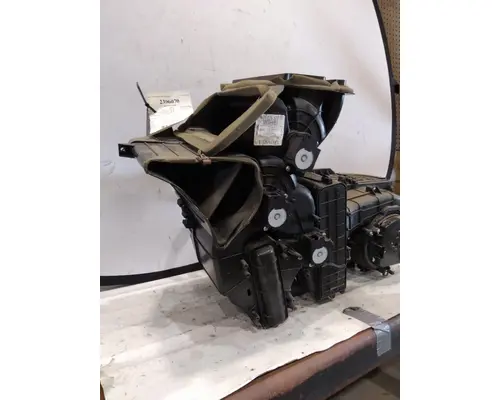 FREIGHTLINER CASCADIA 125 HEATER CORE