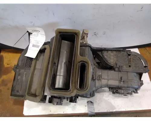 FREIGHTLINER CASCADIA 125 HEATER CORE
