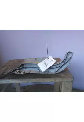 FREIGHTLINER CASCADIA 125 HOOD BRACKET