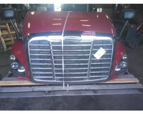 FREIGHTLINER CASCADIA 125 HOOD