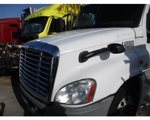 FREIGHTLINER CASCADIA 125 HOOD