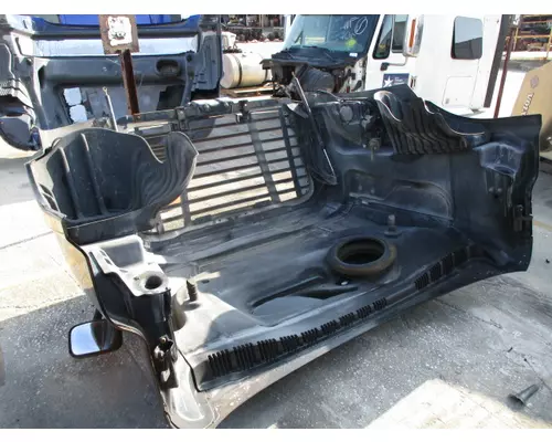 FREIGHTLINER CASCADIA 125 HOOD