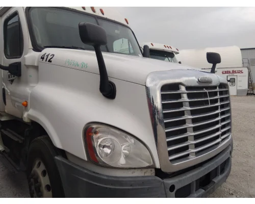 FREIGHTLINER CASCADIA 125 HOOD