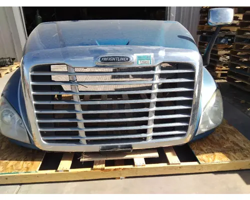 FREIGHTLINER CASCADIA 125 HOOD