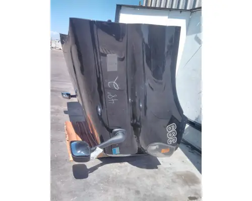 FREIGHTLINER CASCADIA 125 HOOD