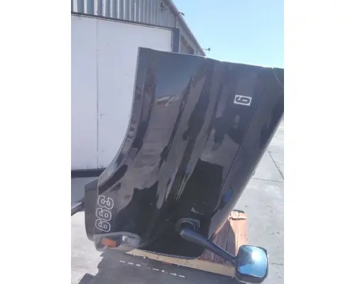 FREIGHTLINER CASCADIA 125 HOOD
