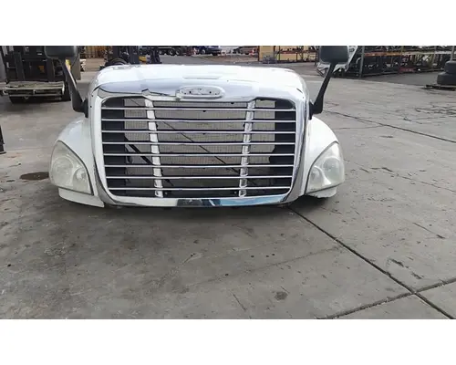 FREIGHTLINER CASCADIA 125 HOOD