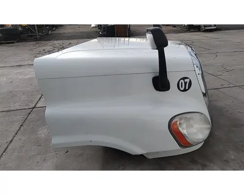 FREIGHTLINER CASCADIA 125 HOOD