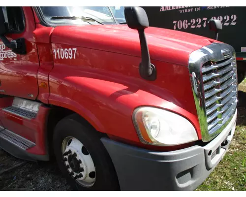 FREIGHTLINER CASCADIA 125 HOOD