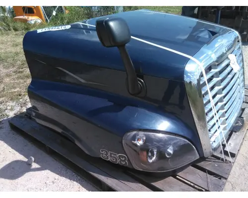 FREIGHTLINER CASCADIA 125 HOOD
