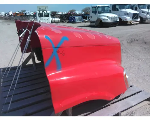 FREIGHTLINER CASCADIA 125 HOOD