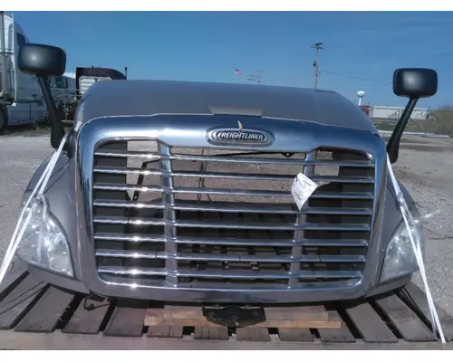 FREIGHTLINER CASCADIA 125 HOOD