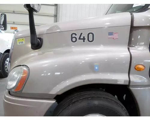 FREIGHTLINER CASCADIA 125 HOOD