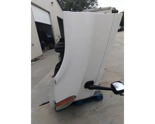 FREIGHTLINER CASCADIA 125 HOOD