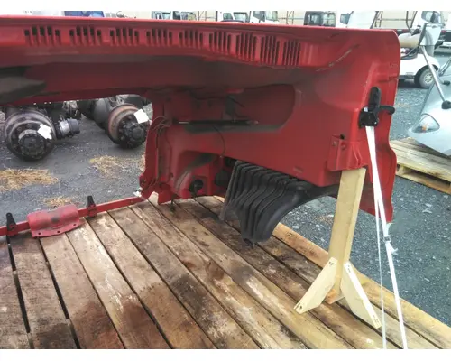 FREIGHTLINER CASCADIA 125 HOOD