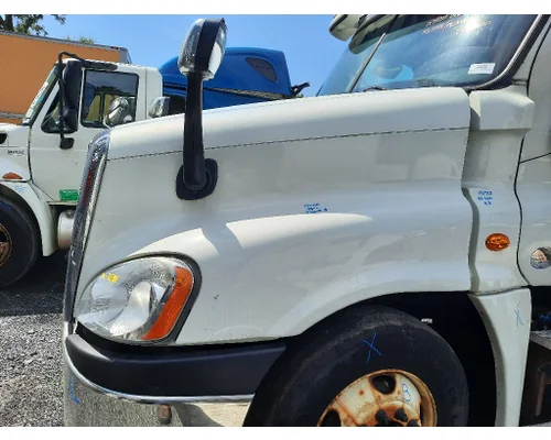 FREIGHTLINER CASCADIA 125 HOOD