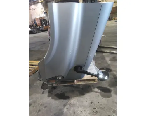FREIGHTLINER CASCADIA 125 HOOD