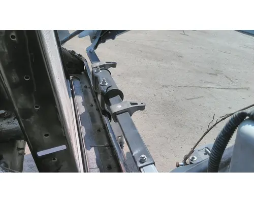 FREIGHTLINER CASCADIA 125 HOOD