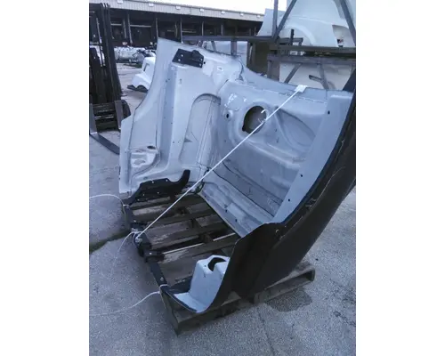 FREIGHTLINER CASCADIA 125 HOOD