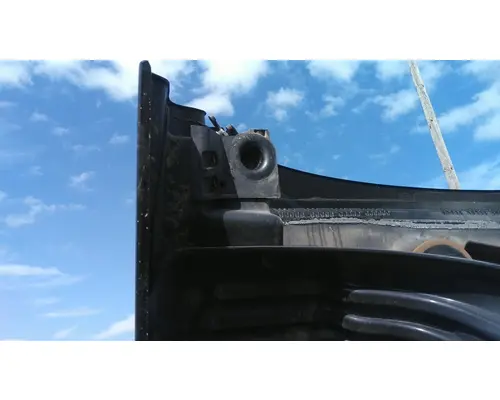 FREIGHTLINER CASCADIA 125 HOOD