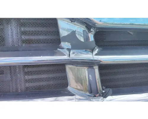 FREIGHTLINER CASCADIA 125 HOOD