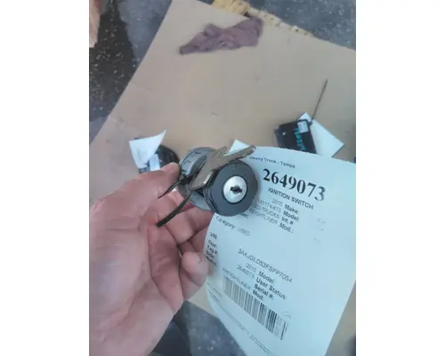 FREIGHTLINER CASCADIA 125 IGNITION SWITCH