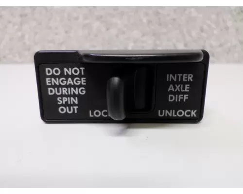 FREIGHTLINER CASCADIA 125 INTERAXLE LOCK SWITCH