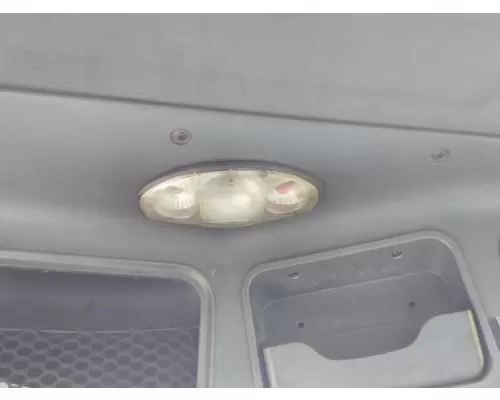 FREIGHTLINER CASCADIA 125 INTERIOR CAB LIGHT