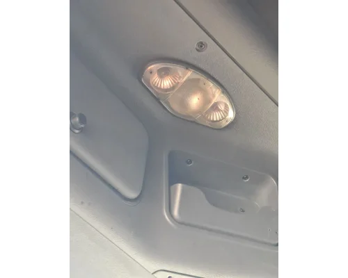 FREIGHTLINER CASCADIA 125 INTERIOR CAB LIGHT