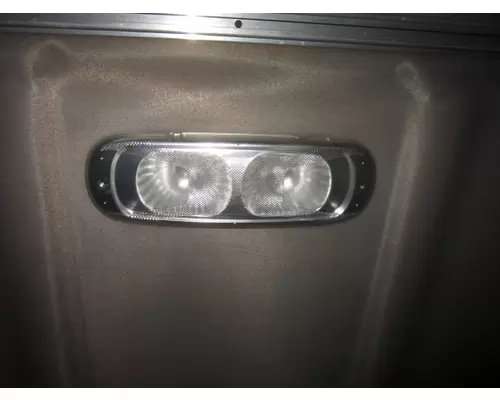 FREIGHTLINER CASCADIA 125 INTERIOR CAB LIGHT