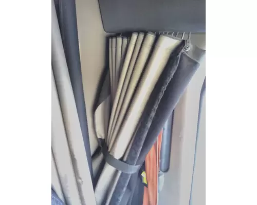 FREIGHTLINER CASCADIA 125 INTERIOR CABINET