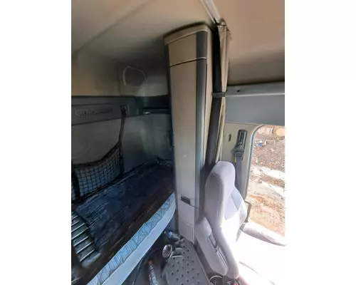 FREIGHTLINER CASCADIA 125 INTERIOR CABINET