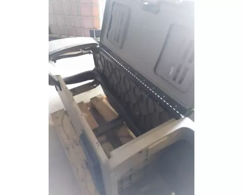 FREIGHTLINER CASCADIA 125 INTERIOR CABINET