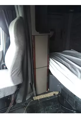 FREIGHTLINER CASCADIA 125 INTERIOR CABINET