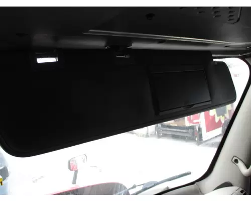 FREIGHTLINER CASCADIA 125 INTERIOR SUN VISOR