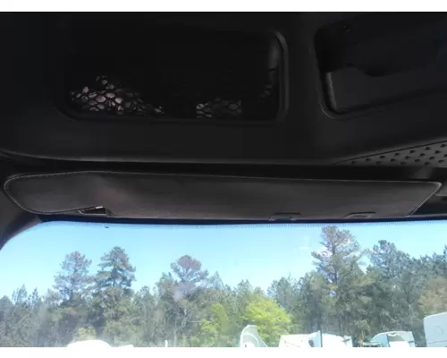 FREIGHTLINER CASCADIA 125 INTERIOR SUN VISOR