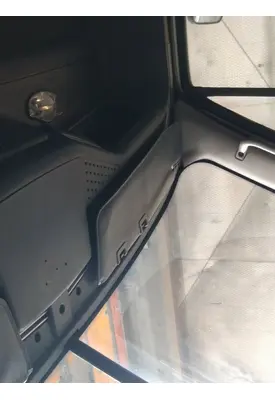 FREIGHTLINER CASCADIA 125 INTERIOR SUN VISOR