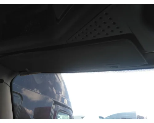 FREIGHTLINER CASCADIA 125 INTERIOR SUN VISOR