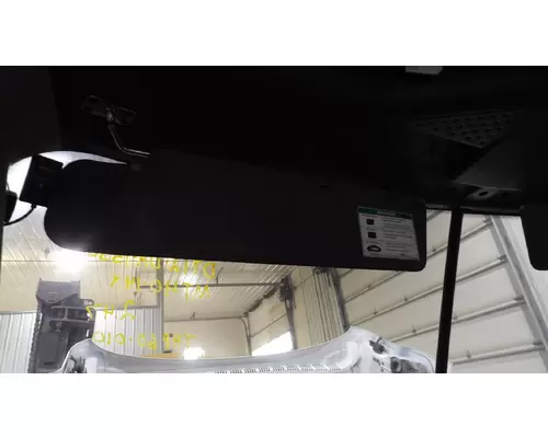 FREIGHTLINER CASCADIA 125 INTERIOR SUN VISOR