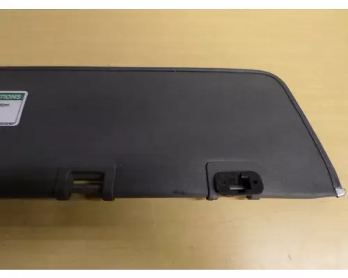 FREIGHTLINER CASCADIA 125 INTERIOR SUN VISOR