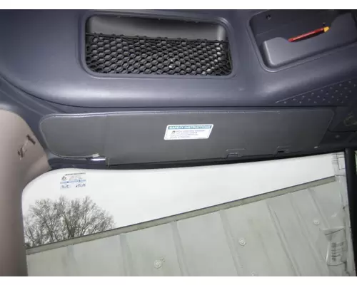 FREIGHTLINER CASCADIA 125 INTERIOR SUN VISOR