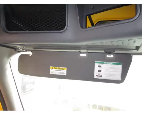 FREIGHTLINER CASCADIA 125 INTERIOR SUN VISOR