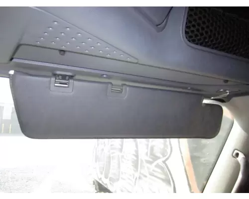 FREIGHTLINER CASCADIA 125 INTERIOR SUN VISOR