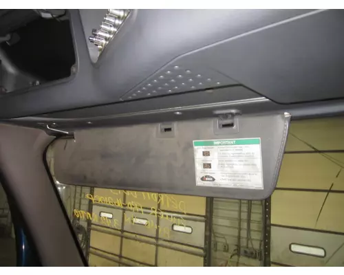 FREIGHTLINER CASCADIA 125 INTERIOR SUN VISOR