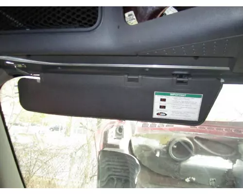 FREIGHTLINER CASCADIA 125 INTERIOR SUN VISOR