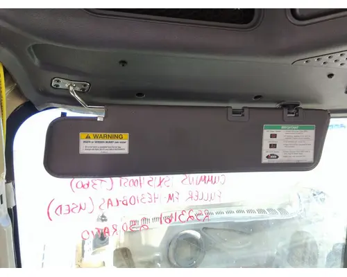 FREIGHTLINER CASCADIA 125 INTERIOR SUN VISOR